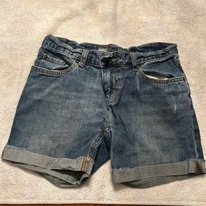 Maestro Ladies Size 2 Boyfriend Denim Shorts